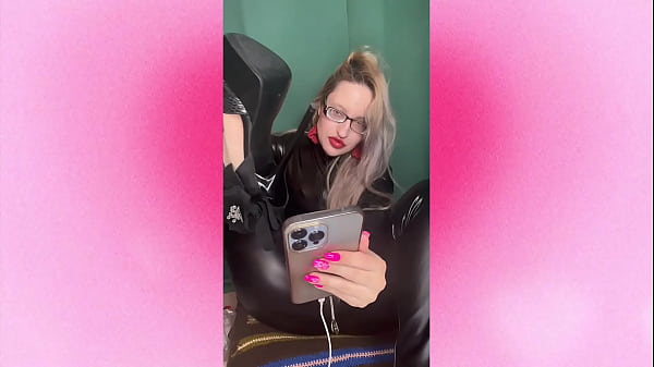TS My Voice Whispering Sissy Hot Scene HD Bareback Scene