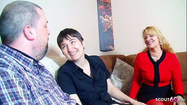 Ehefrau Und Mann Melden Sich Bei Casting Team Um Es Vor Der Kamera Zu