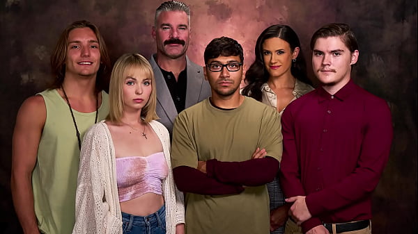 Exchange Student Horrors with Weird Family