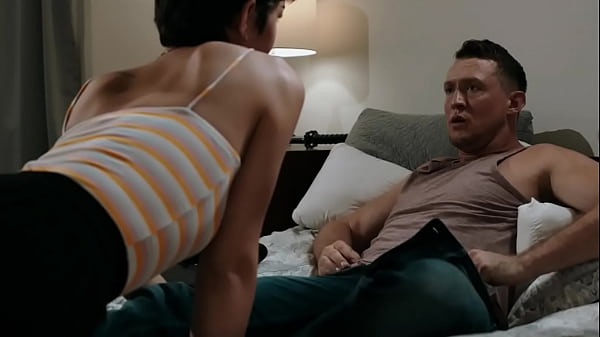 I Try Convince My Stepfather to Let Me Eat his Cock