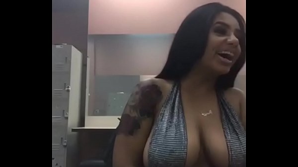 Yasmin Estrada Instagram Live
