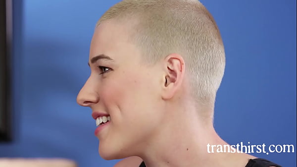 You Dont Need a Man When You Got a Tranny (ts on Female)