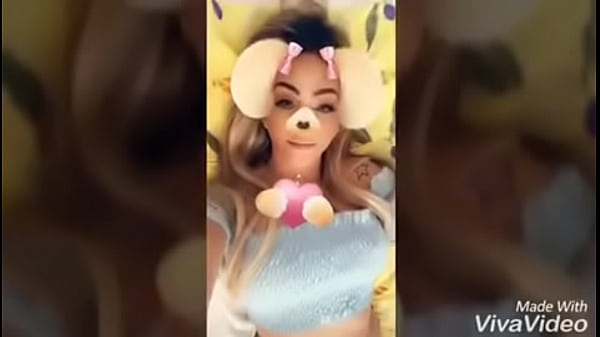 Tgirl Gets Worshipped